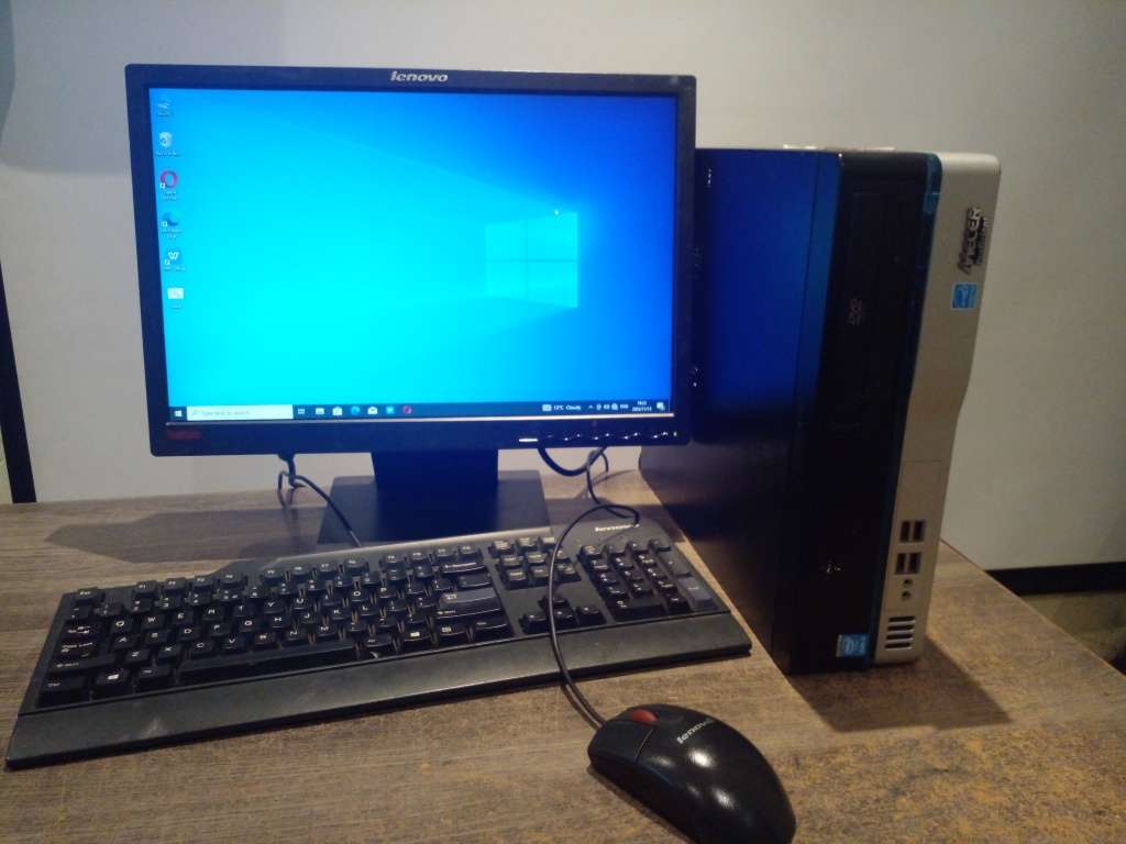 Mecer computer set core i3